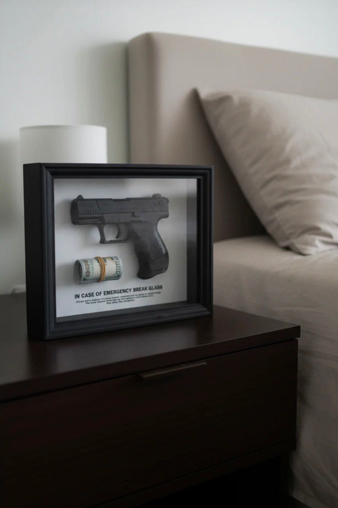 CASH & CARRY FRAME